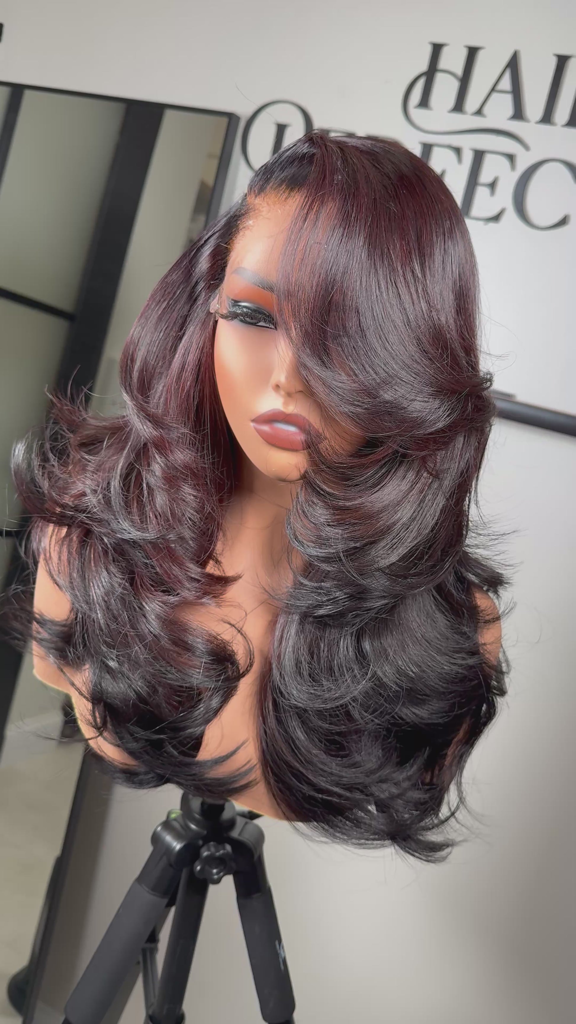 Sophisticated Wine Black Unit 16”